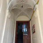 Scandic-lux Apartments-feels Like Home! в центрі львова * Lviv